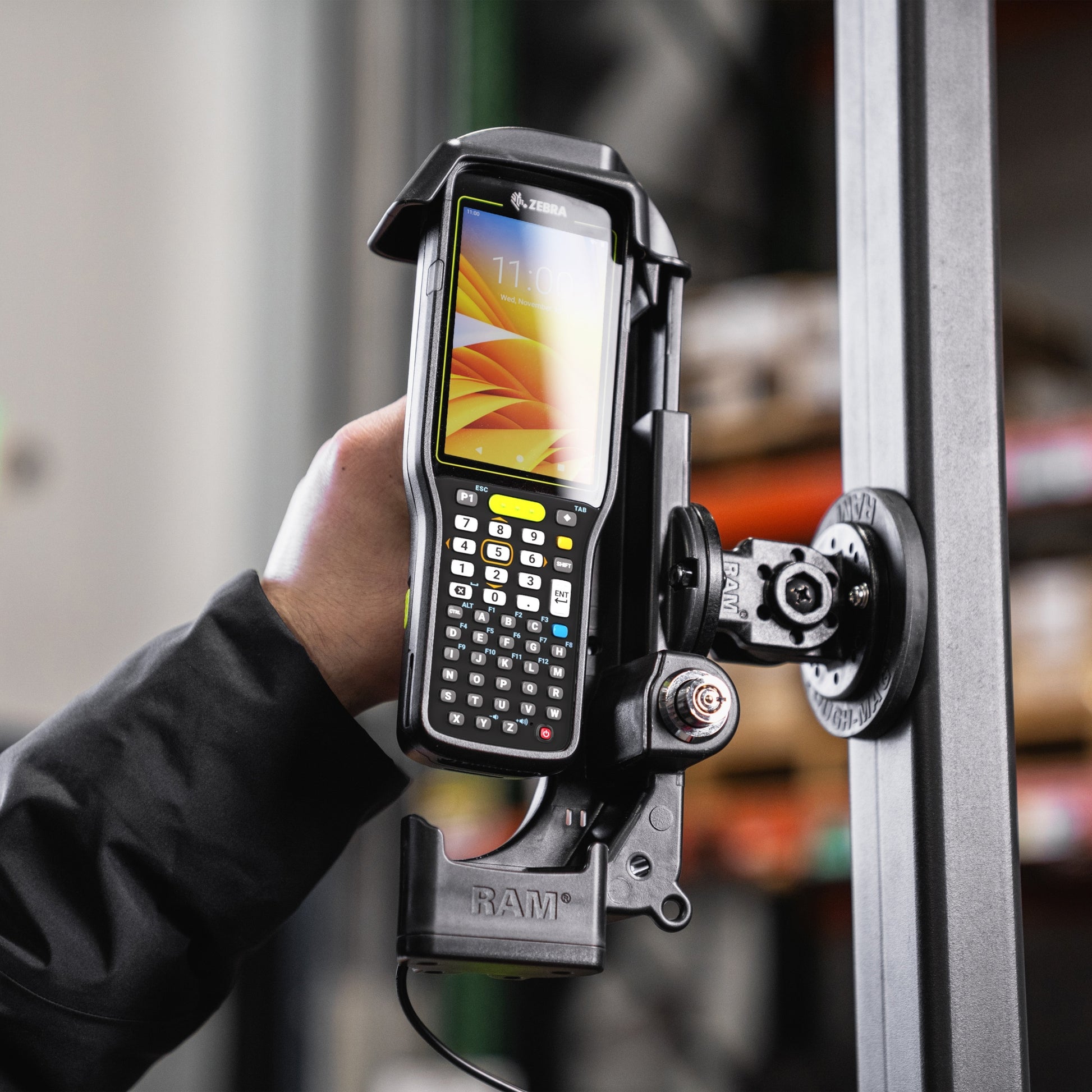 RAM® Single Pivot Magnetic Mount