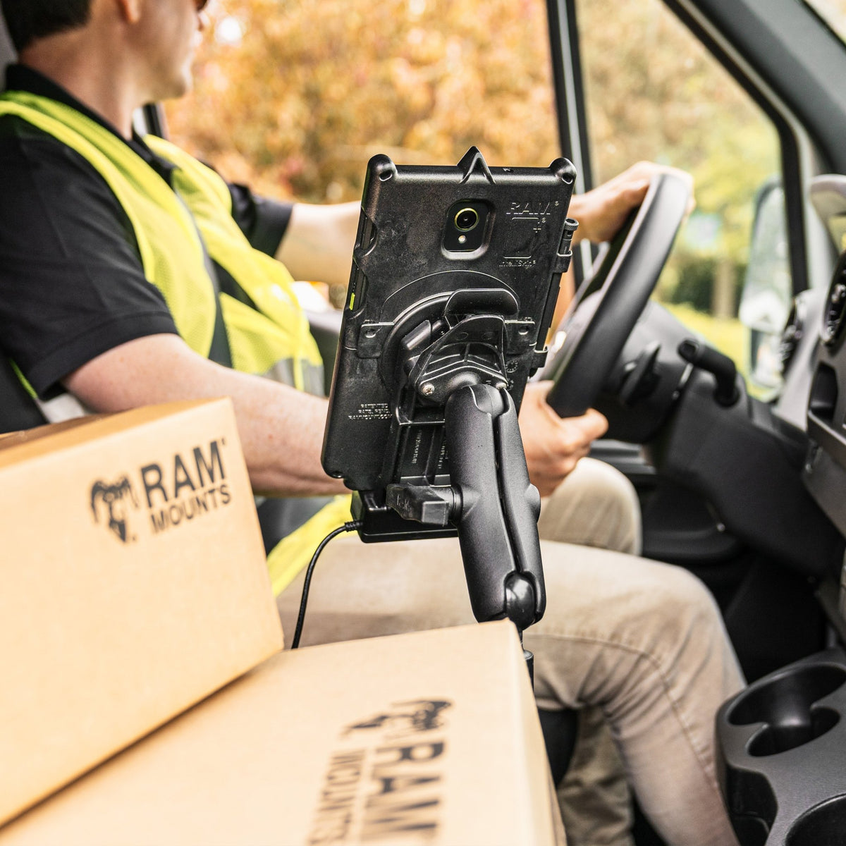 RAM-GDS-DOCK-U1CPU GDS® Uni-Conn™ Dock with Release Lever - All Custom Mounts Inc.